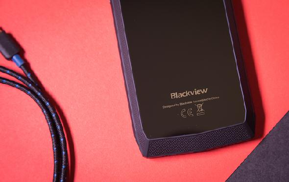 Blackview P10000 Pro Review: S'agit-il d'une batterie de 11 000 mAh dans votre poche ...? Blackview P10000 Pro 11