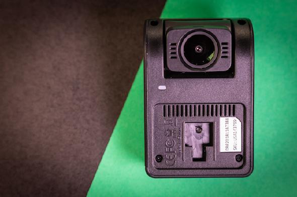 Aukey Dual Dashcam détecte les conducteurs dangereux (Review and Giveaway!) Aukey Dash Cam 5
