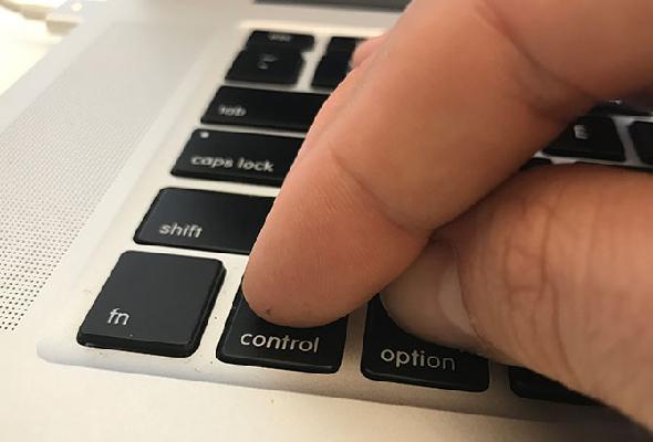 Mac Hold Option et contrôle