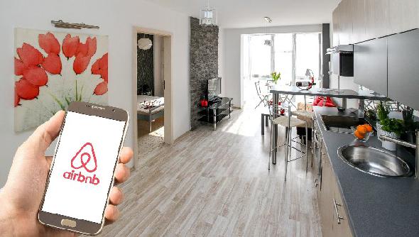 Airbnb vs. VRBO vs. Homeaway vs. Hotel: Quel est le meilleur pour vous? airbnb 3399753 1920