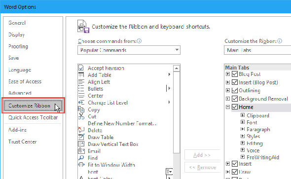 Aller à Fichier & gt; Options, puis cliquez sur Personnaliser le ruban dans Microsoft Word.