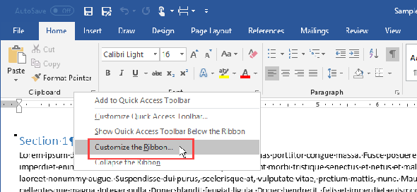 Cliquez avec le bouton droit sur le ruban dans Microsoft Word et sélectionnez Personnaliser le ruban.