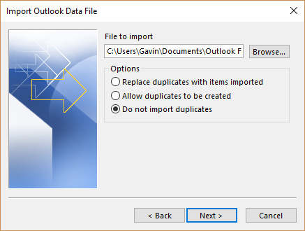 fusion de fichier de données d'importation Outlook pst