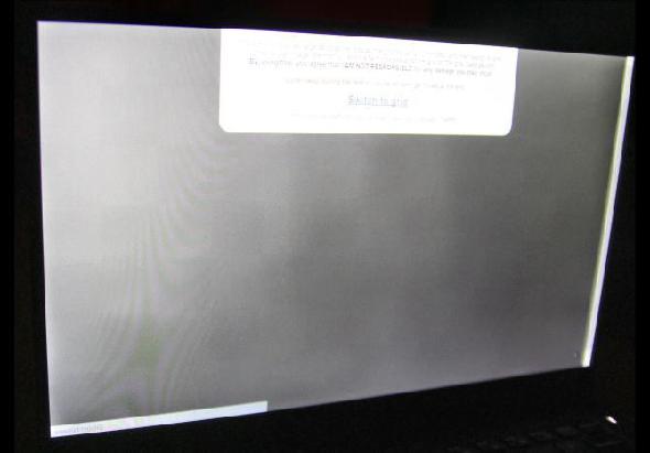 Il s'agit d'une image du Dell XPS 13 présentant des problèmes de rétention d'image similaires à ceux de la gravure d'écran OLED.